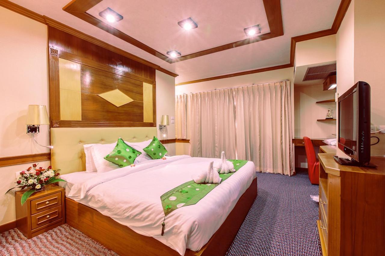 Varindavan Park Serviced Residence Bangkok Exterior photo